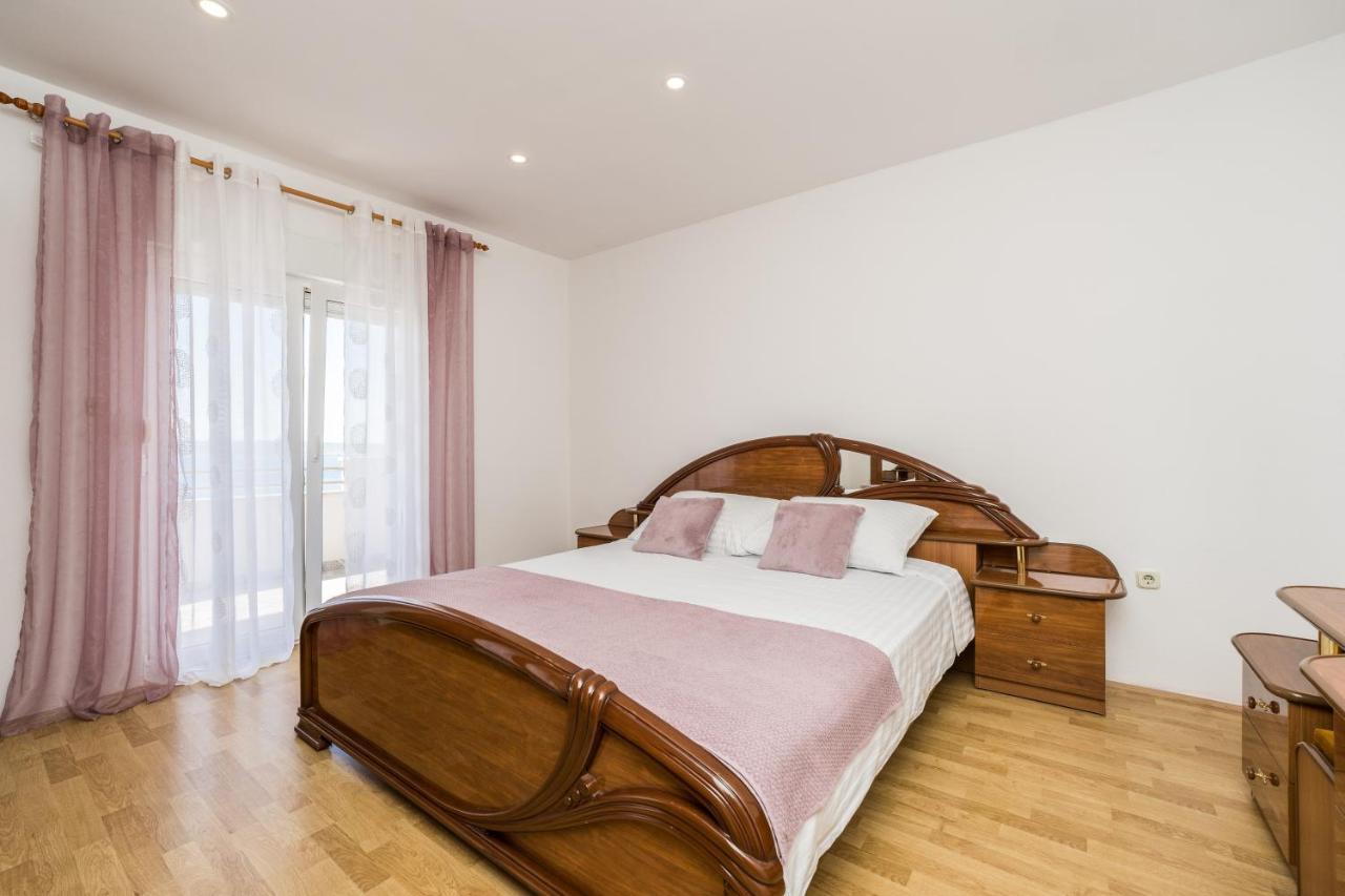 Apartmani Tomeri 斯塔利格拉德-帕克利尼卡 外观 照片